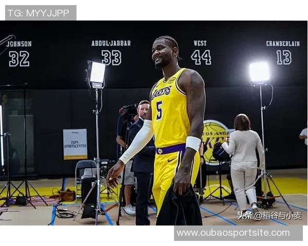 磨合成型的挡拆三叉戟助湖人内线攻防升级实现飞跃