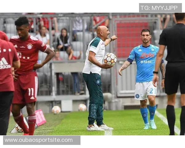 法兰克福积极推动免签引进埃因霍温18岁边锋阿约代莱托马斯